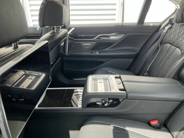 БМВ 7 Серия, объемом двигателя 6.59 л и пробегом 29 тыс. км за 119331 $, фото 34 на Automoto.ua