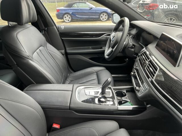 БМВ 7 Серия, объемом двигателя 3 л и пробегом 25 тыс. км за 77054 $, фото 29 на Automoto.ua
