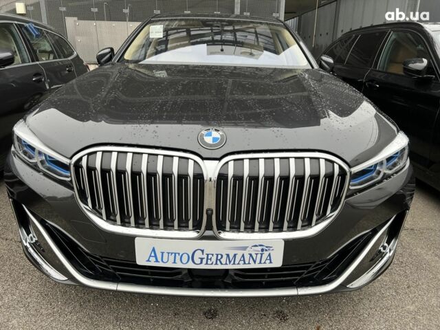 БМВ 7 Серия, объемом двигателя 4.4 л и пробегом 13 тыс. км за 98681 $, фото 2 на Automoto.ua