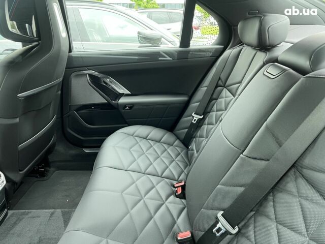БМВ 7 Серия, объемом двигателя 3 л и пробегом 1 тыс. км за 141067 $, фото 30 на Automoto.ua