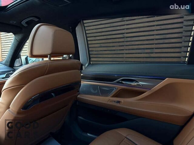 БМВ 7 Серія, об'ємом двигуна 3 л та пробігом 19 тис. км за 78000 $, фото 25 на Automoto.ua