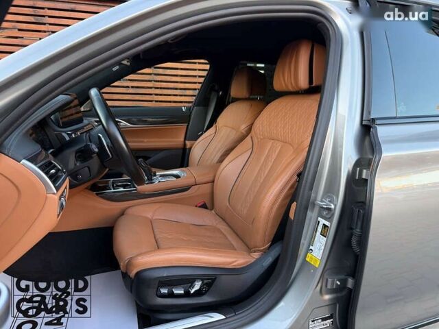 БМВ 7 Серія, об'ємом двигуна 3 л та пробігом 19 тис. км за 78000 $, фото 19 на Automoto.ua