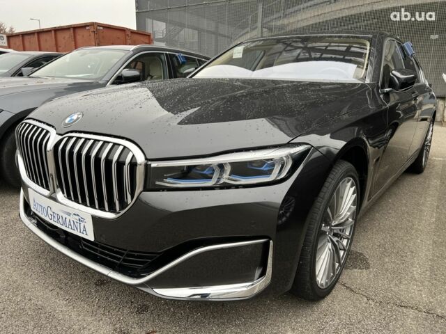 БМВ 7 Серия, объемом двигателя 4.4 л и пробегом 13 тыс. км за 98681 $, фото 13 на Automoto.ua