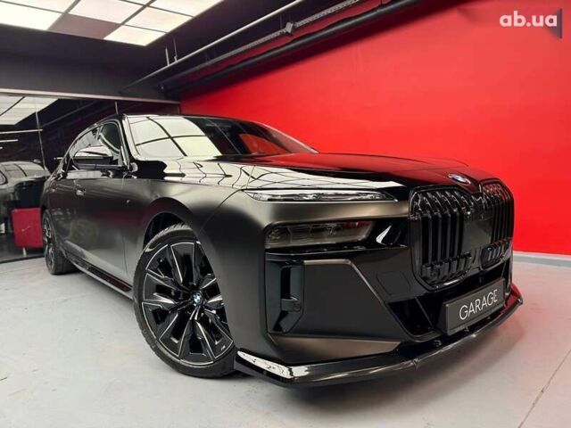 БМВ 7 Серія, об'ємом двигуна 4.4 л та пробігом 28 тис. км за 144900 $, фото 10 на Automoto.ua