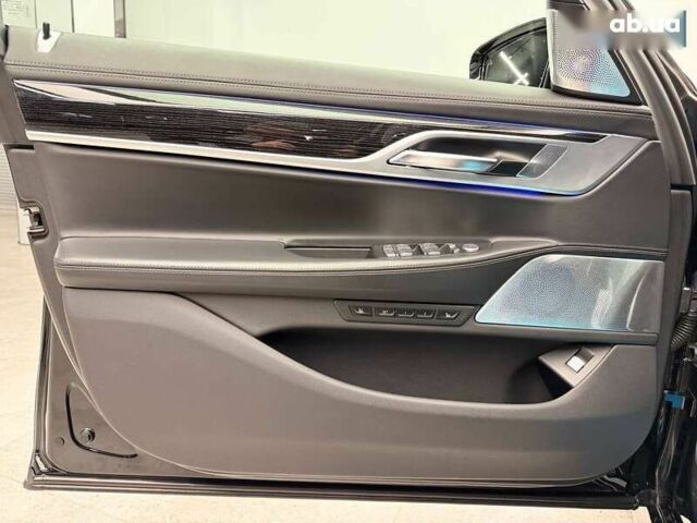БМВ 7 Серія, об'ємом двигуна 3 л та пробігом 110 тис. км за 79999 $, фото 21 на Automoto.ua