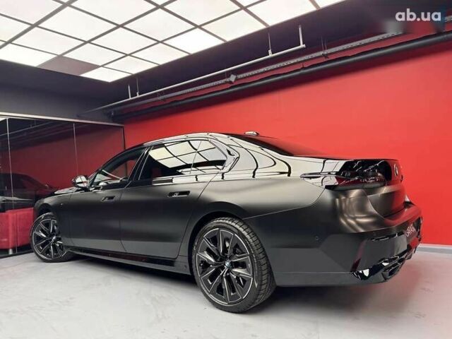 БМВ 7 Серія, об'ємом двигуна 4.4 л та пробігом 28 тис. км за 144900 $, фото 26 на Automoto.ua