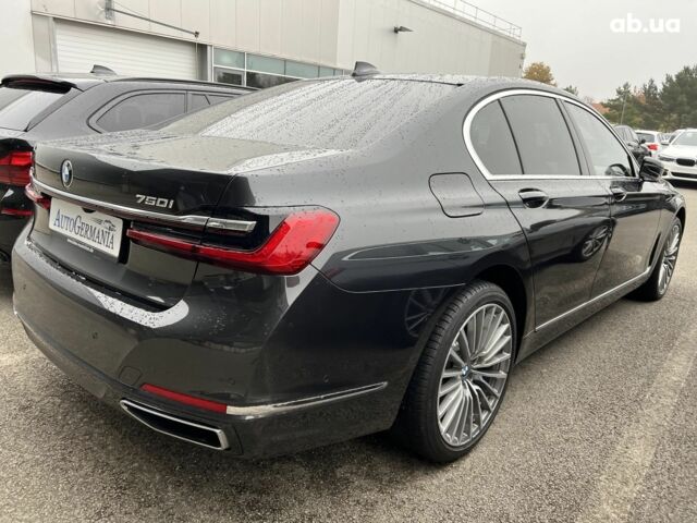 БМВ 7 Серия, объемом двигателя 4.4 л и пробегом 13 тыс. км за 98681 $, фото 7 на Automoto.ua