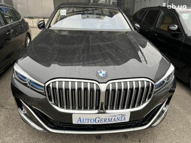 БМВ 7 Серия, объемом двигателя 4.4 л и пробегом 13 тыс. км за 98681 $, фото 35 на Automoto.ua