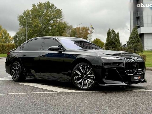 БМВ 7 Серия, объемом двигателя 4.4 л и пробегом 25 тыс. км за 139900 $, фото 23 на Automoto.ua