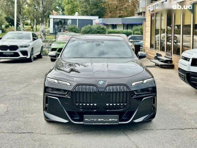 БМВ 7 Серия, объемом двигателя 3 л и пробегом 10 тыс. км за 129999 $, фото 13 на Automoto.ua