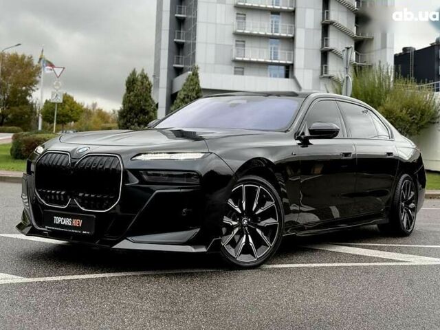 БМВ 7 Серия, объемом двигателя 4.4 л и пробегом 25 тыс. км за 139900 $, фото 4 на Automoto.ua