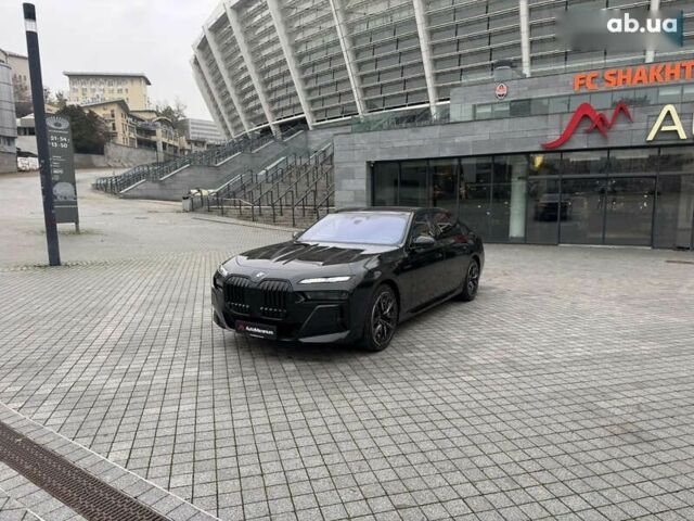 БМВ 7 Серія, об'ємом двигуна 3 л та пробігом 84 тис. км за 115000 $, фото 2 на Automoto.ua