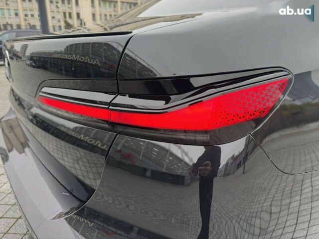БМВ 7 Серія, об'ємом двигуна 3 л та пробігом 84 тис. км за 115000 $, фото 8 на Automoto.ua