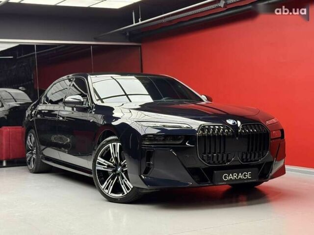 БМВ 7 Серия 2023 в Киеве на Automoto.ua БМВ 7 Серия, объемом двигателя 3 л и пробегом 39 тыс. км за 119900 $, фото 6 на Automoto.ua