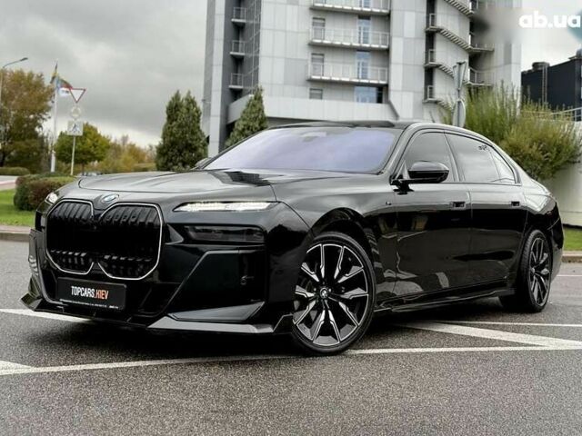 БМВ 7 Серия, объемом двигателя 4.4 л и пробегом 25 тыс. км за 139900 $, фото 3 на Automoto.ua