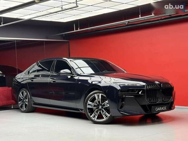 БМВ 7 Серия 2023 в Киеве на Automoto.ua БМВ 7 Серия, объемом двигателя 3 л и пробегом 39 тыс. км за 119900 $, фото 7 на Automoto.ua
