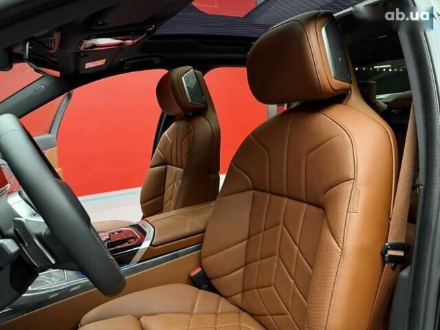 БМВ 7 Серія, об'ємом двигуна 3 л та пробігом 14 тис. км за 139000 $, фото 27 на Automoto.ua