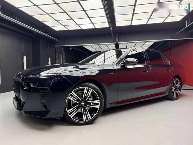 БМВ 7 Серия 2023 в Киеве на Automoto.ua БМВ 7 Серия, объемом двигателя 3 л и пробегом 39 тыс. км за 119900 $, фото 10 на Automoto.ua