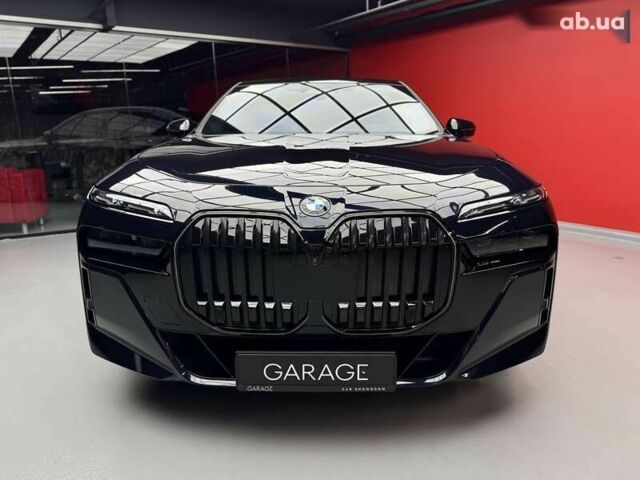 БМВ 7 Серия 2023 в Киеве на Automoto.ua БМВ 7 Серия, объемом двигателя 3 л и пробегом 39 тыс. км за 119900 $, фото 2 на Automoto.ua