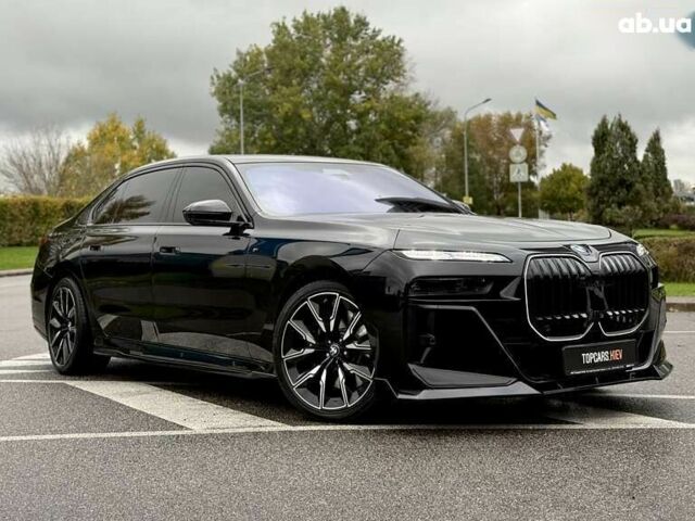 БМВ 7 Серия, объемом двигателя 4.4 л и пробегом 25 тыс. км за 139900 $, фото 24 на Automoto.ua