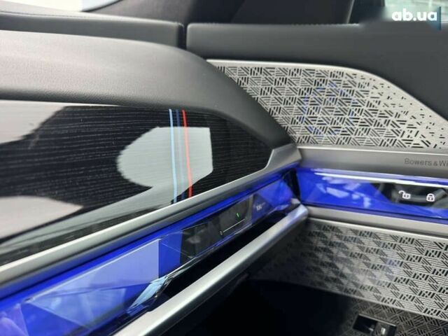 БМВ 7 Серія, об'ємом двигуна 3 л та пробігом 84 тис. км за 115000 $, фото 18 на Automoto.ua