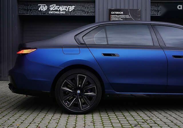 БМВ 7 Серія, об'ємом двигуна 4.4 л та пробігом 29 тис. км за 189000 $, фото 25 на Automoto.ua
