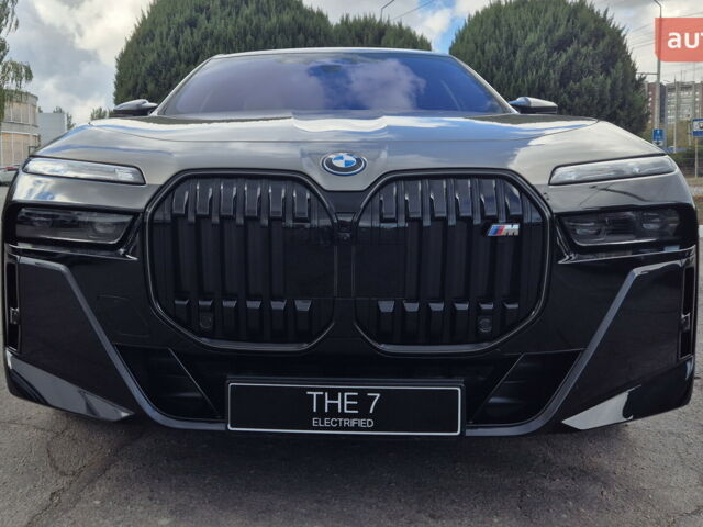 БМВ 7 Серия 2025 в Днепре (Днепропетровске) на Automoto.ua БМВ 7 Серия, объемом двигателя 3 л и пробегом 0 тыс. км за 235859 $, фото 1 на Automoto.ua