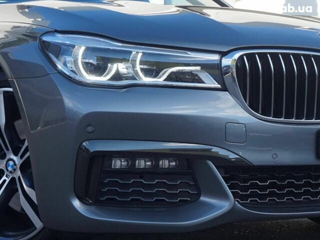 Серый БМВ 7 Серия, объемом двигателя 0 л и пробегом 28 тыс. км за 29250 $, фото 11 на Automoto.ua