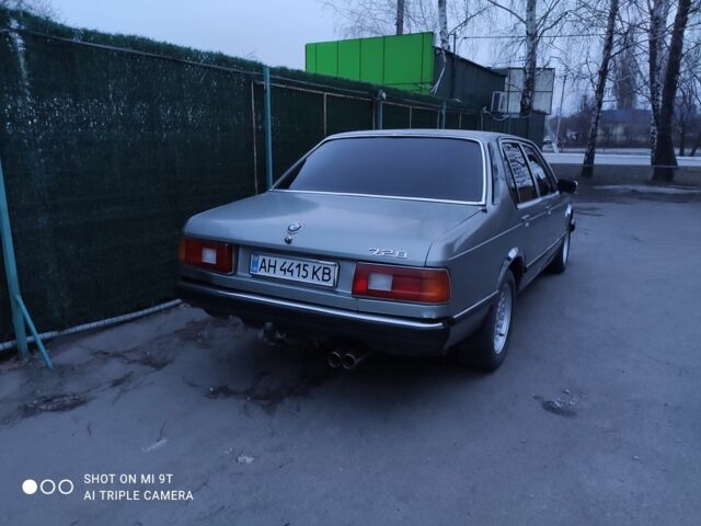 Серый БМВ 7 Серия, объемом двигателя 2.8 л и пробегом 14 тыс. км за 2500 $, фото 4 на Automoto.ua