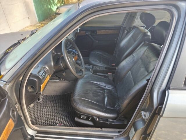 Сірий БМВ 7 Серія, об'ємом двигуна 3 л та пробігом 300 тис. км за 2500 $, фото 6 на Automoto.ua