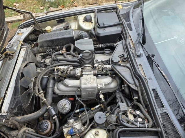 Серый БМВ 7 Серия, объемом двигателя 3 л и пробегом 500 тыс. км за 2800 $, фото 1 на Automoto.ua