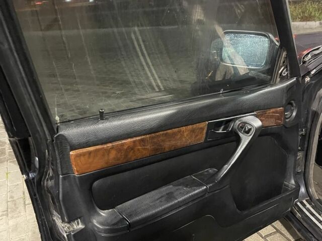 Серый БМВ 7 Серия, объемом двигателя 3 л и пробегом 777 тыс. км за 1800 $, фото 8 на Automoto.ua