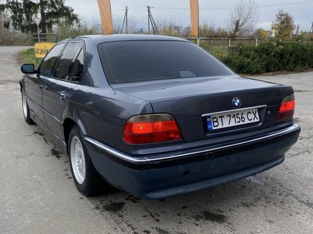 Серый БМВ 7 Серия, объемом двигателя 3.4 л и пробегом 230 тыс. км за 3700 $, фото 4 на Automoto.ua