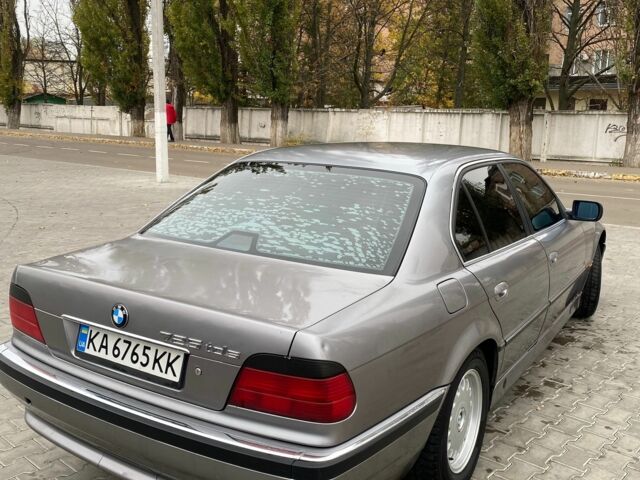 БМВ 7 Серия 1996 в Киеве на Automoto.ua Серый БМВ 7 Серия, объемом двигателя 2.5 л и пробегом 360 тыс. км за 3300 $, фото 1 на Automoto.ua