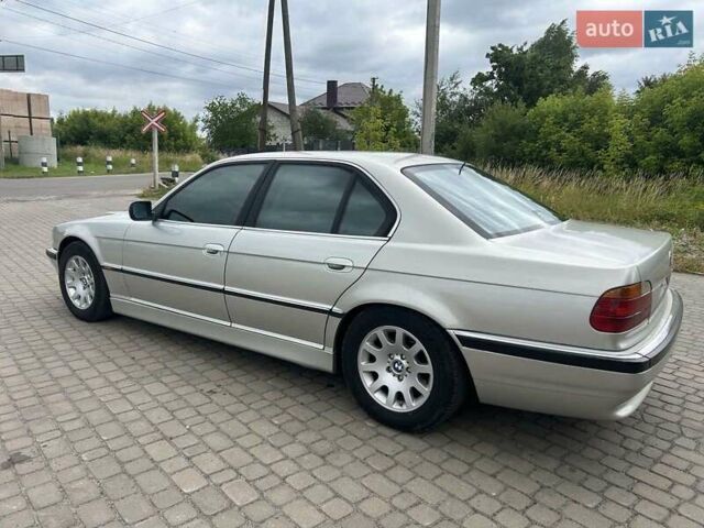 Сірий БМВ 7 Серія, об'ємом двигуна 2.5 л та пробігом 430 тис. км за 5950 $, фото 12 на Automoto.ua