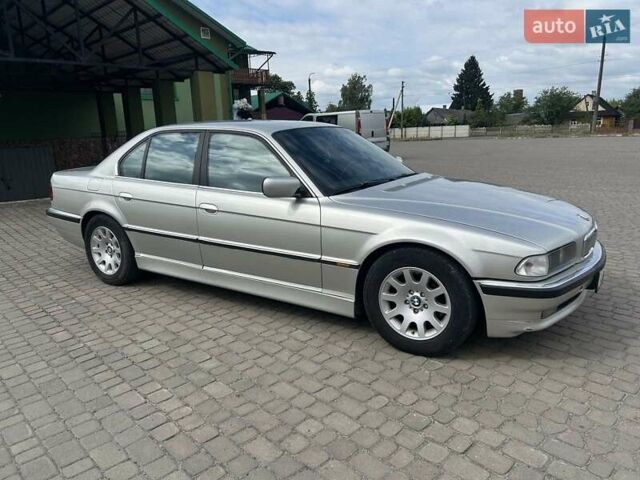 Сірий БМВ 7 Серія, об'ємом двигуна 2.5 л та пробігом 430 тис. км за 5950 $, фото 6 на Automoto.ua