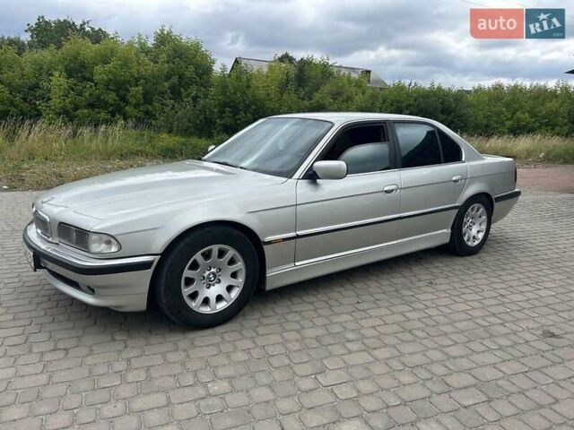 Сірий БМВ 7 Серія, об'ємом двигуна 2.5 л та пробігом 430 тис. км за 5950 $, фото 13 на Automoto.ua