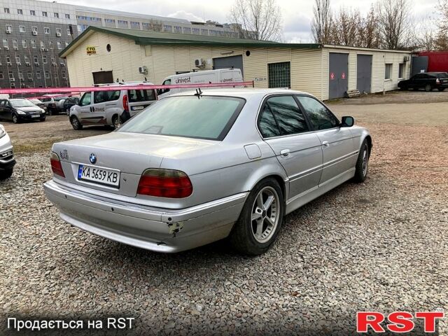 Серый БМВ 7 Серия, объемом двигателя 3.5 л и пробегом 287 тыс. км за 3000 $, фото 4 на Automoto.ua