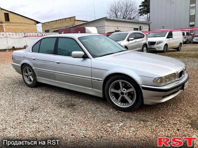 Серый БМВ 7 Серия, объемом двигателя 3.5 л и пробегом 287 тыс. км за 3000 $, фото 3 на Automoto.ua