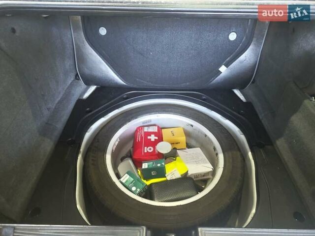 Сірий БМВ 7 Серія, об'ємом двигуна 3.5 л та пробігом 401 тис. км за 13000 $, фото 59 на Automoto.ua