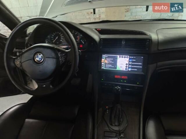 Сірий БМВ 7 Серія, об'ємом двигуна 3.5 л та пробігом 401 тис. км за 13000 $, фото 38 на Automoto.ua