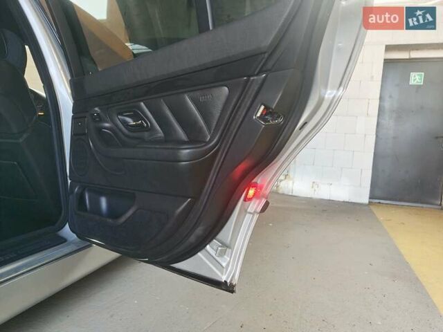 Сірий БМВ 7 Серія, об'ємом двигуна 3.5 л та пробігом 401 тис. км за 13000 $, фото 43 на Automoto.ua