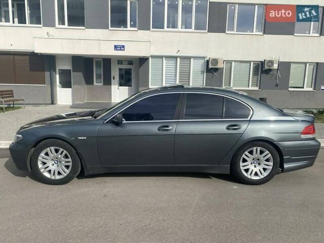 Сірий БМВ 7 Серія, об'ємом двигуна 4.5 л та пробігом 170 тис. км за 7000 $, фото 2 на Automoto.ua