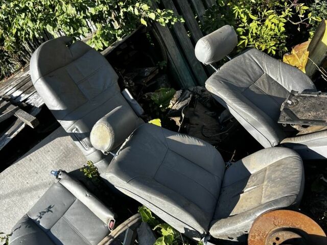 Серый БМВ 7 Серия, объемом двигателя 3 л и пробегом 312 тыс. км за 1200 $, фото 5 на Automoto.ua