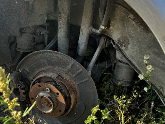 Серый БМВ 7 Серия, объемом двигателя 3 л и пробегом 312 тыс. км за 1200 $, фото 10 на Automoto.ua