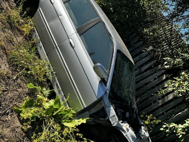 Серый БМВ 7 Серия, объемом двигателя 3 л и пробегом 312 тыс. км за 1200 $, фото 1 на Automoto.ua