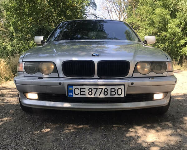 Серый БМВ 7 Серия, объемом двигателя 3 л и пробегом 280 тыс. км за 7000 $, фото 1 на Automoto.ua