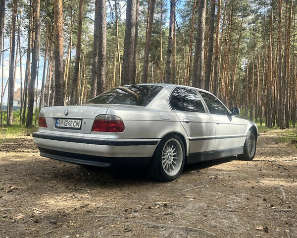 Серый БМВ 7 Серия, объемом двигателя 3 л и пробегом 460 тыс. км за 9000 $, фото 5 на Automoto.ua