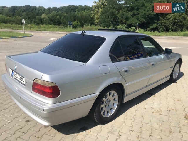 Серый БМВ 7 Серия, объемом двигателя 3 л и пробегом 280 тыс. км за 7000 $, фото 4 на Automoto.ua