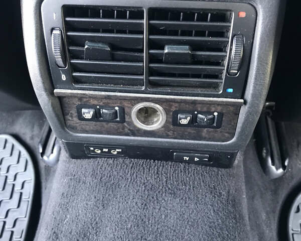 Серый БМВ 7 Серия, объемом двигателя 3 л и пробегом 280 тыс. км за 7000 $, фото 13 на Automoto.ua